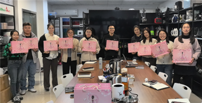 Оның күшіне тағзым ету – Халықаралық әйелдер күніне арналған барлық әйел қызметкерлерге жылы сыйлық